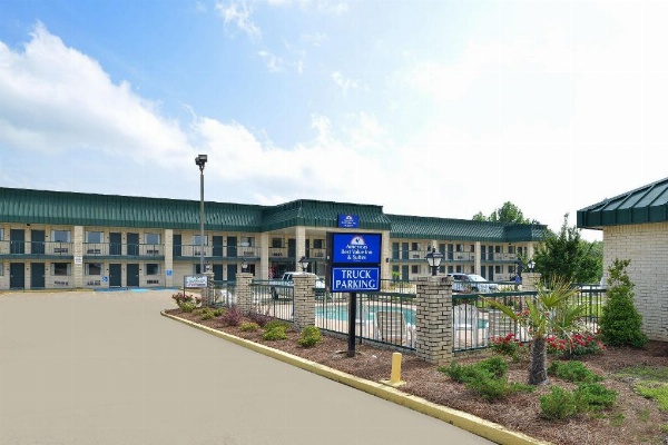 Americas Best Value Inn Winona image 11