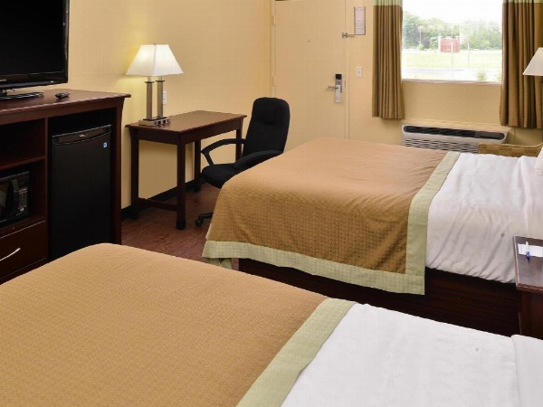 Americas Best Value Inn Winona image 13
